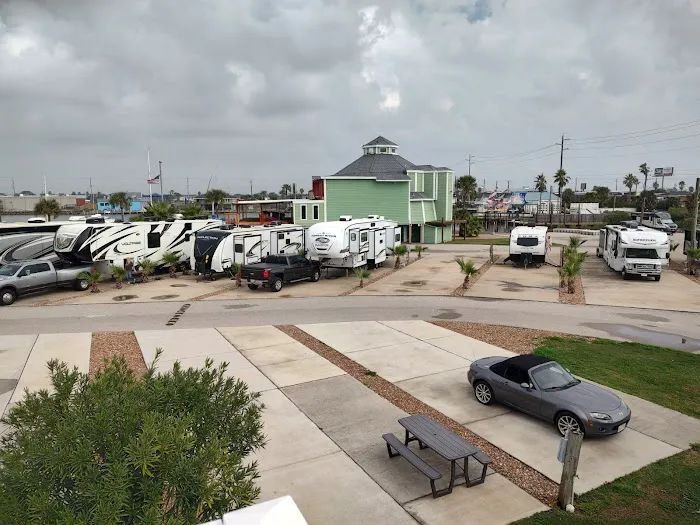 Galveston RV Resort and Marina 6