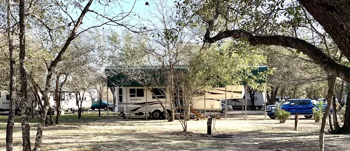 Shady Oaks RV Park 8