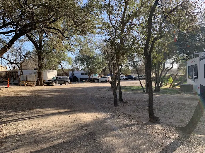 Shady Oaks RV Park 6