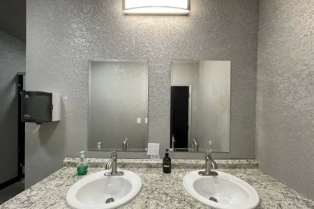 Yeager Creek RV Resort