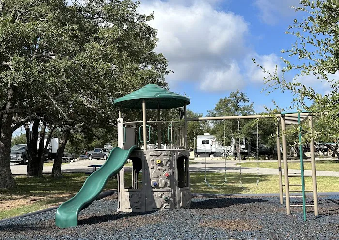 Henly RV Park 4