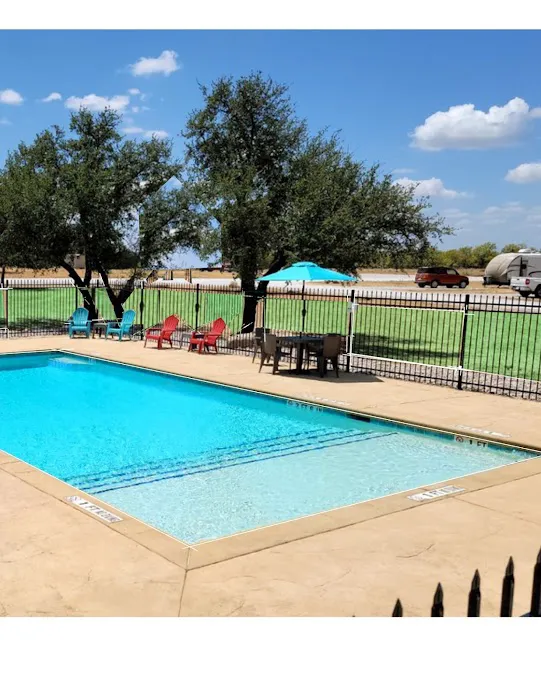 Wandering Oaks RV Resort 3