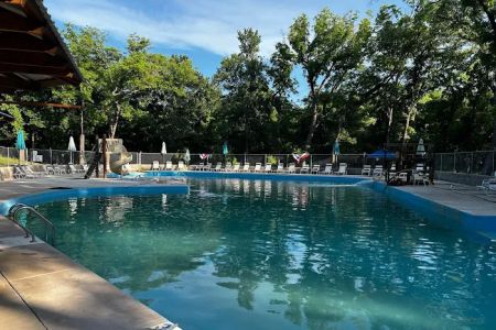 Inez Spring Riverfront RV Park