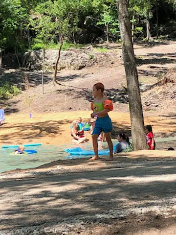 Inez Spring Riverfront RV Park 7