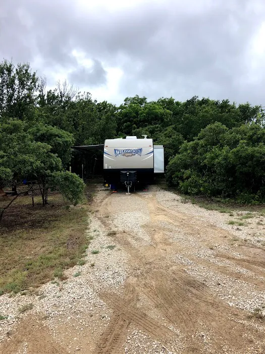 Inez Spring Riverfront RV Park 8