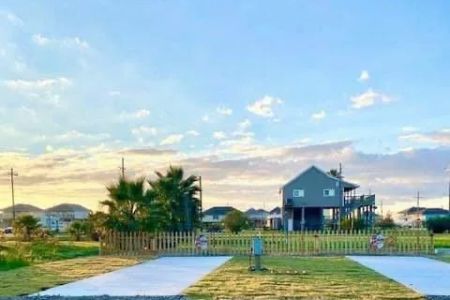 Polly's Folly RV Spots