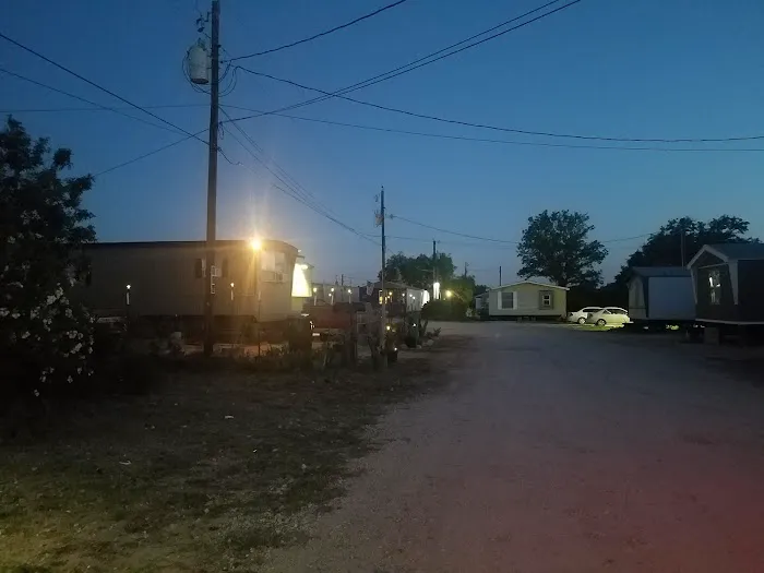 Highway 16 Mobile Home & RV Community 5