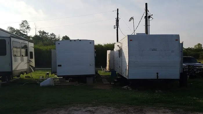 Twin Oaks RV Park 5