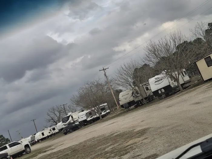 Pecan Tree RV Park 7