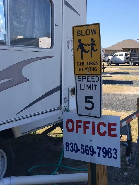 Hwy 97 East RV Park 9