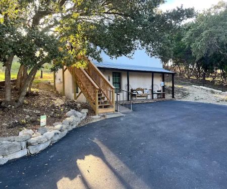 Fox Hollow RV Park & Cottages