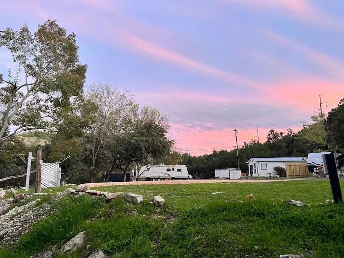 Fox Hollow RV Park & Cottages 3