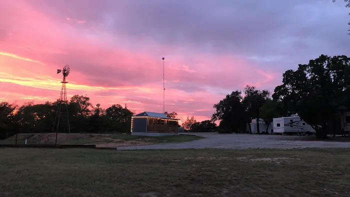 Sleepy Hollow RV Park 2