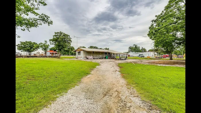 Sleepy Hollow RV Park 4