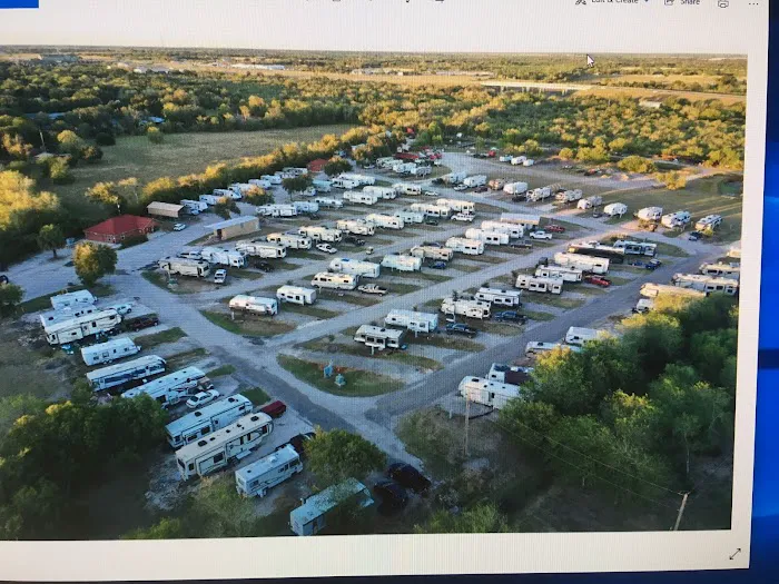 Beeville RV Park 1