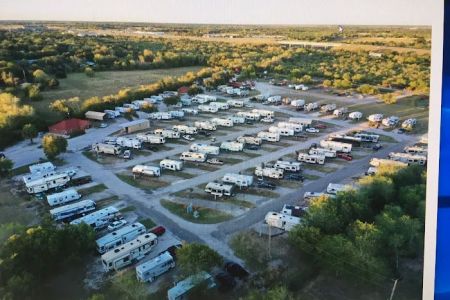 Beeville RV Park