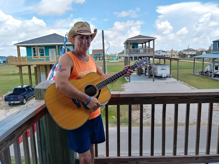 Lazy Pelican RV Park 10