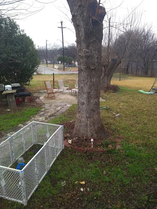 Twin Lane Apartments & Mobile Home Park 8