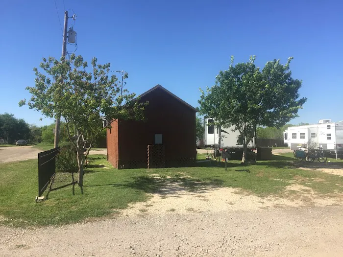 R&M RV Park 1