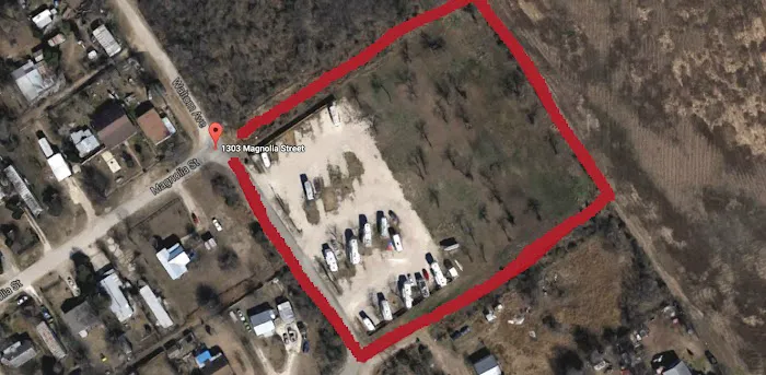 R&M RV Park 10