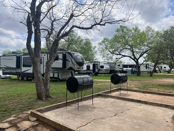 Jourdanton RV Park 3
