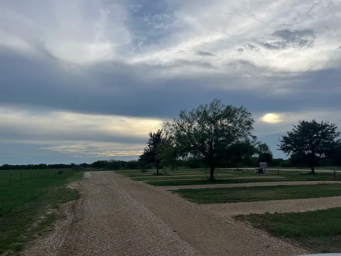 Jourdanton RV Park 2