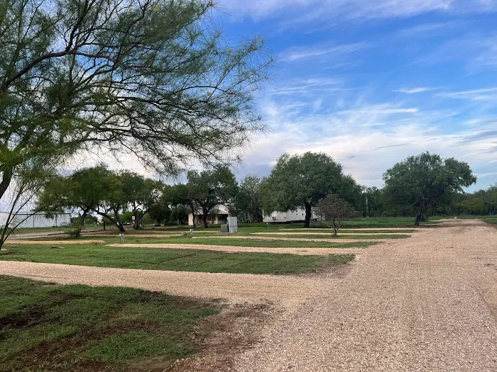 Jourdanton RV Park 6
