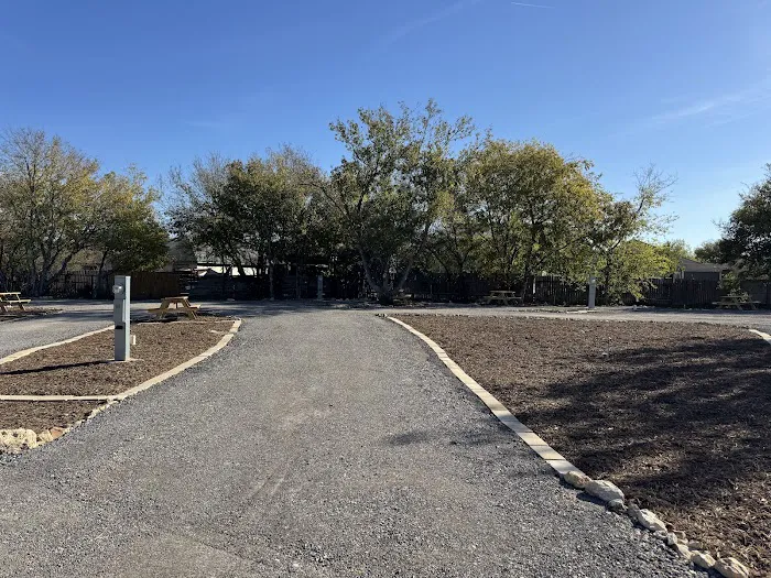 Dominion Oaks RV Park 10