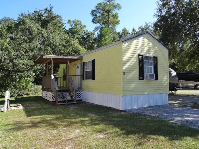 Island Retreat RV Park 6