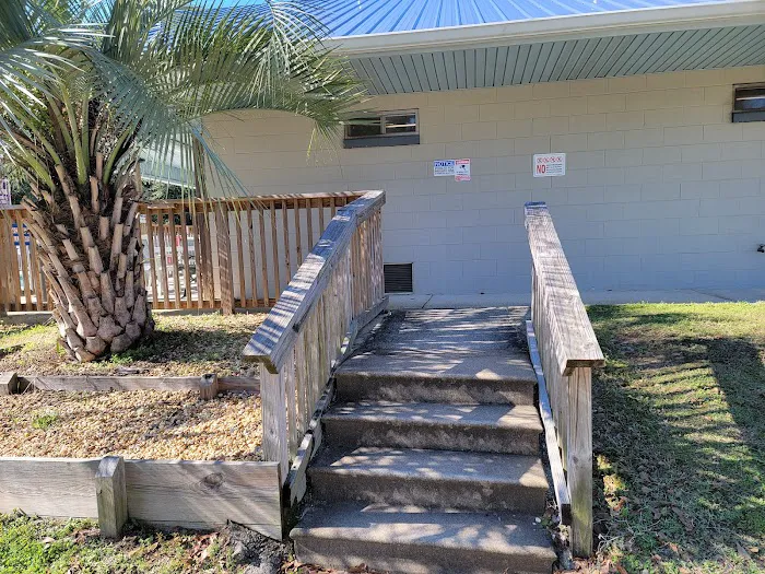 Island Retreat RV Park 8