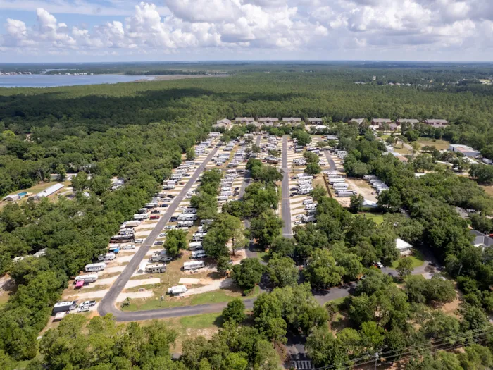 Island Retreat RV Park 10