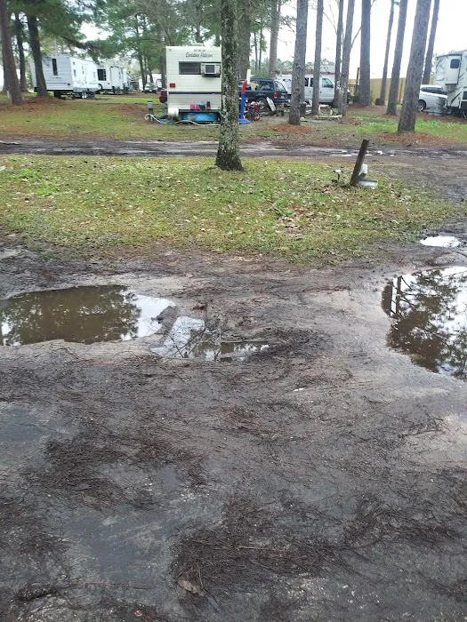 Lazy Lake RV Park 3