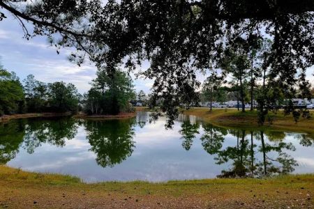 Lazy Lake RV Park