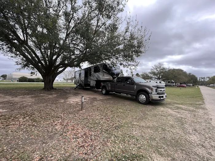 Rainbow Plantation - Escapees RV Parks 8