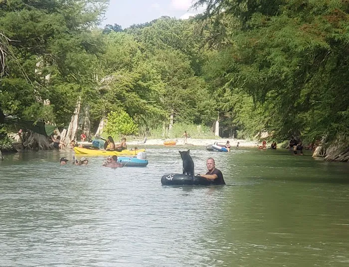 Outdoorsy Hill Country 1