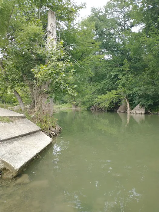 Outdoorsy Hill Country 4