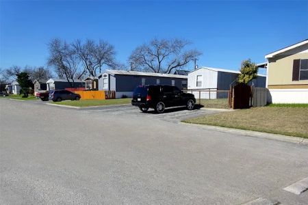 North Valley Manufactured Home Community