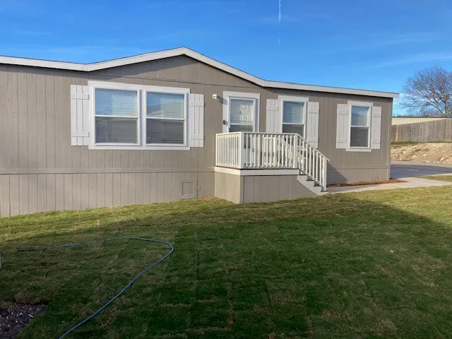 Emerald Acres 5