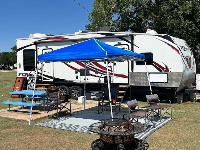 Sandy Beach RV Park 4