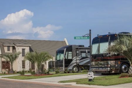 Buena Vista Motor Coach Resort
