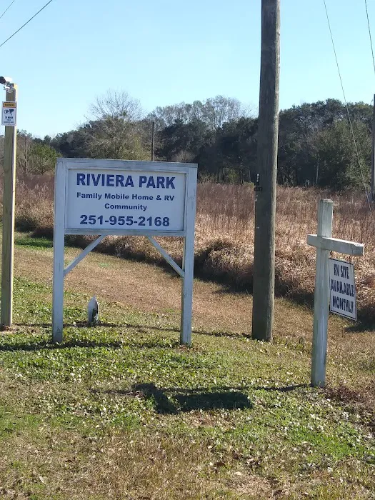 Helen's Mobile Home & RV Park 4