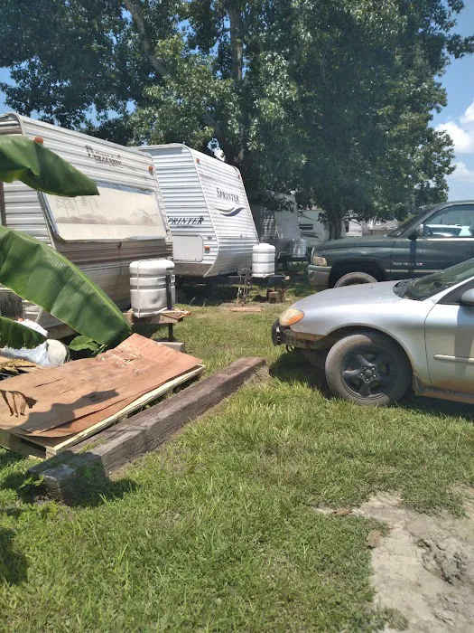 Helen's Mobile Home & RV Park 9