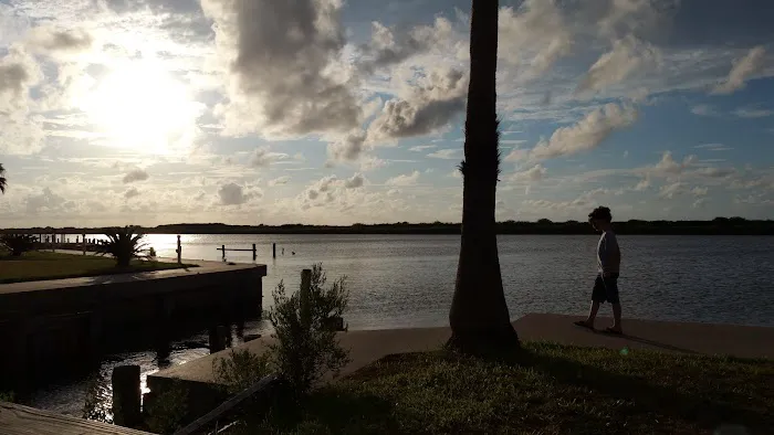 Crystal Canal RV 9