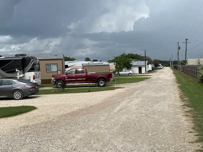 Hill Country RV Park 5