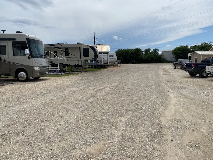 Hill Country RV Park 6