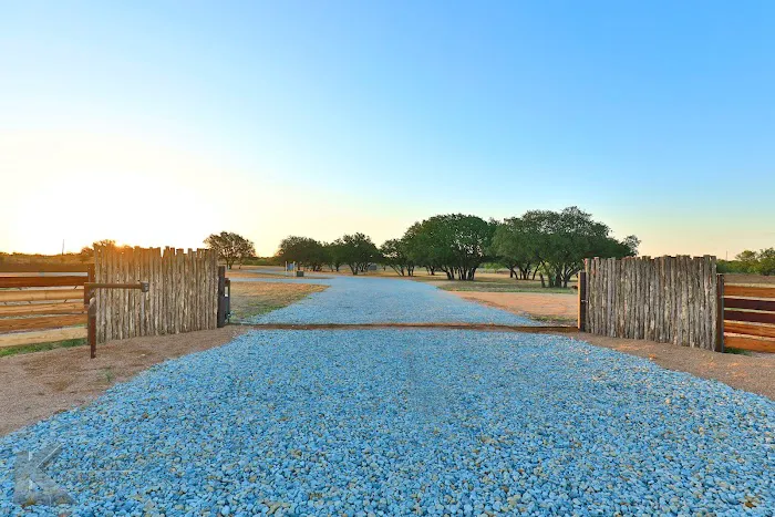 Camp Pecan Bayou RV Park 3