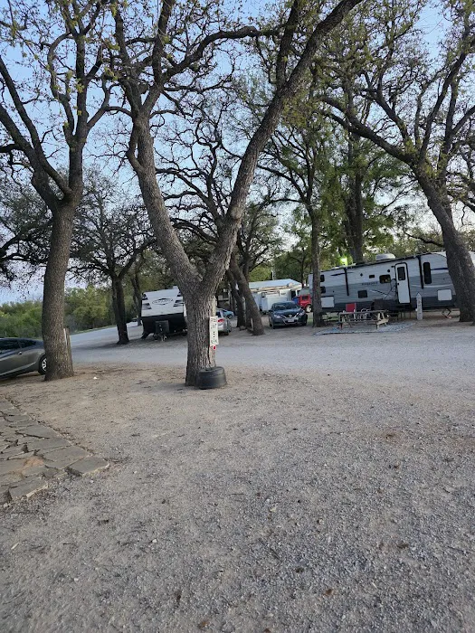 Harlowe's RV Park 3