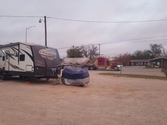 Harlowe's RV Park 2