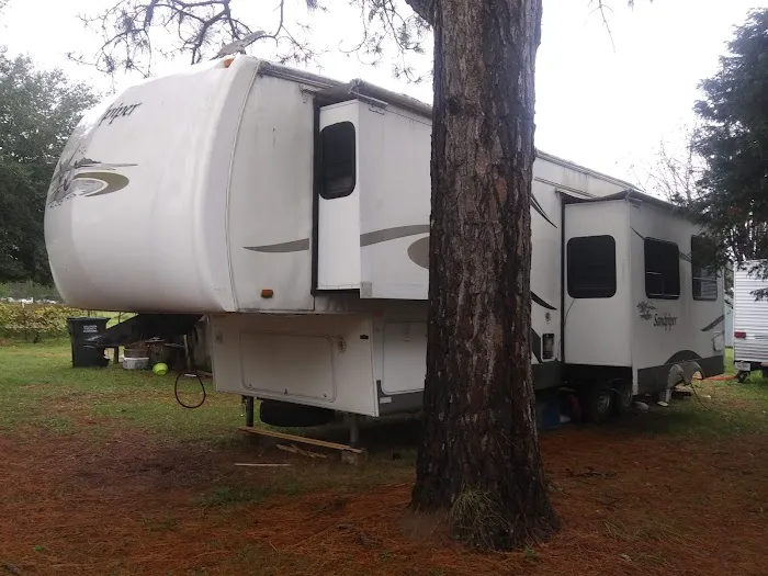 Beach Express RV Park 9