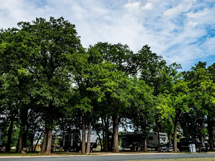 Oakwood RV Resort 5